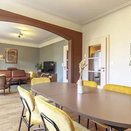 Daire Spacious 2br In W Balcony *