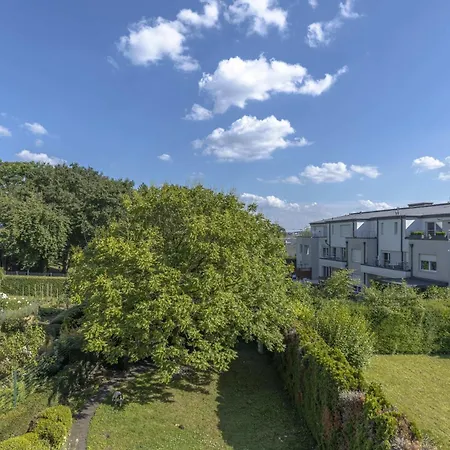 Spacious 2br In W Balcony Apartament Luksemburg